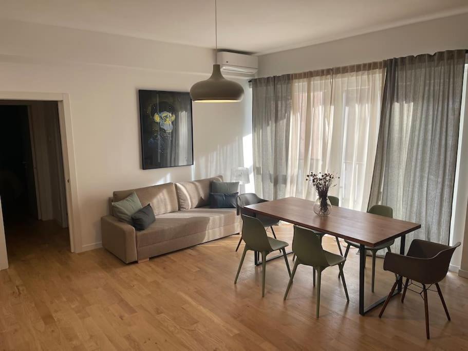 Lml Housing The Place To Be In Roma Exterior foto